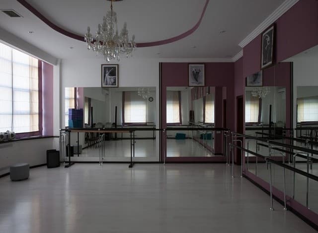 World Class Танцевальная студия