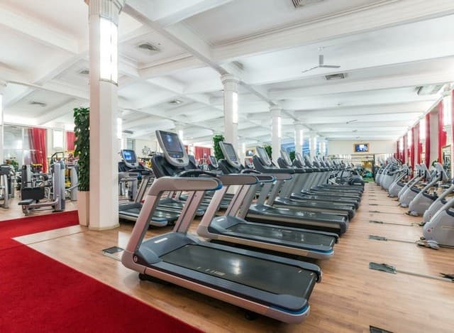 Saint Moscow Fitness Club (Лодер)